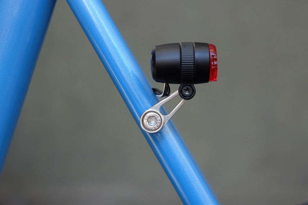Drust Rear Light Mount