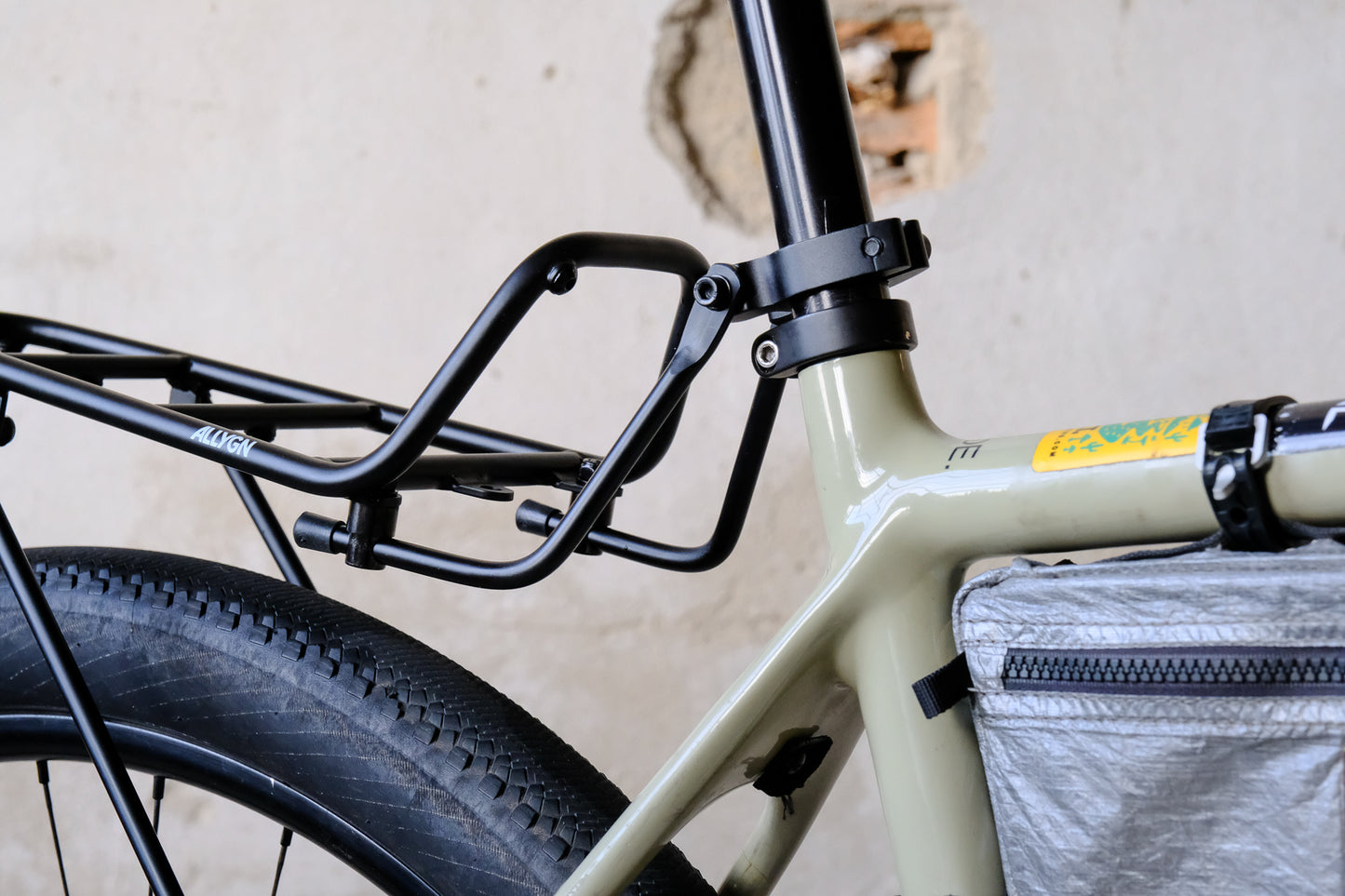 Diamond Rear Rack